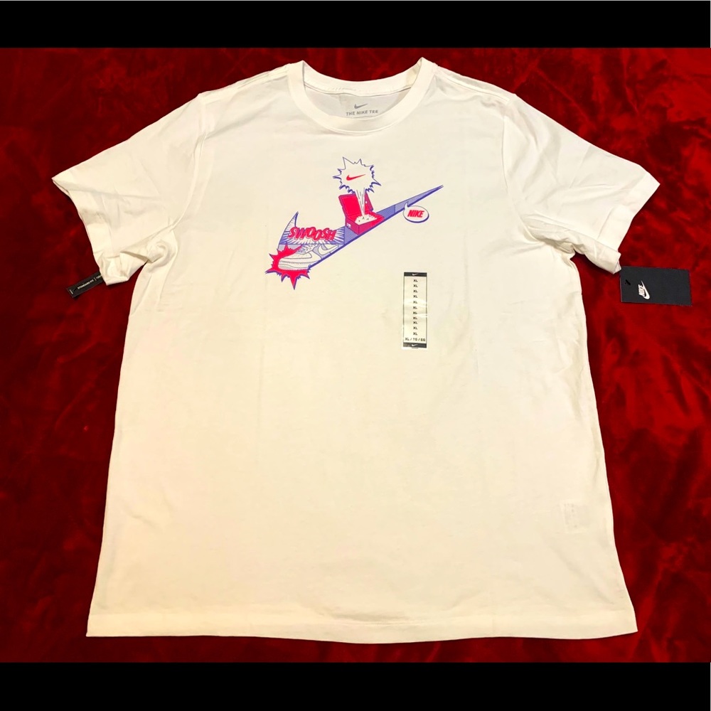 Nike Sneaker Tee